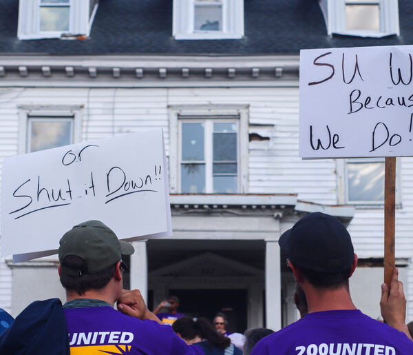 SU workers in SEIU 200United union reach tentative contract agreement with university